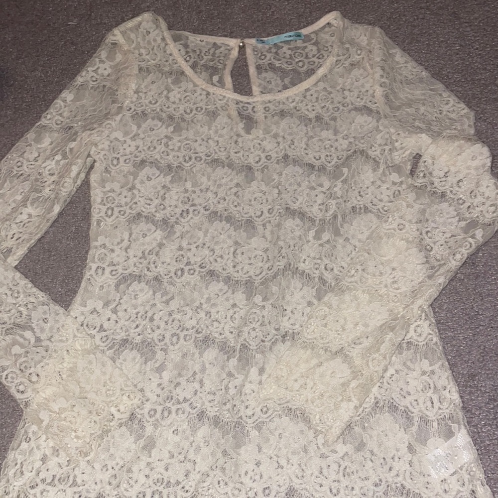 Cream lace long sleeve shirt